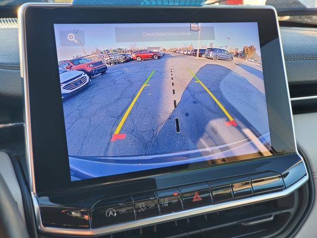 Used 2022 Jeep Compass Limited image 16