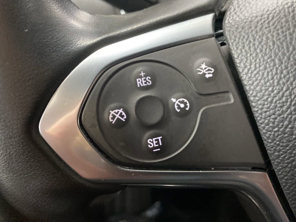 Used 2023 Chevrolet Traverse LT w/ Midnight/Sport Edition image 36