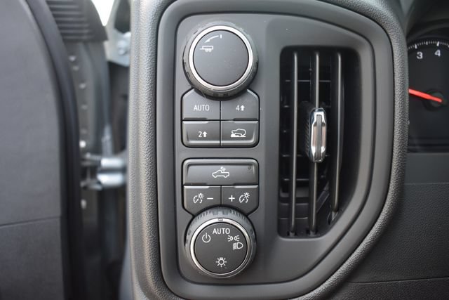 New 2026 Chevrolet Silverado 1500 W/T w/ WT Value Package AWD/4WD image 20