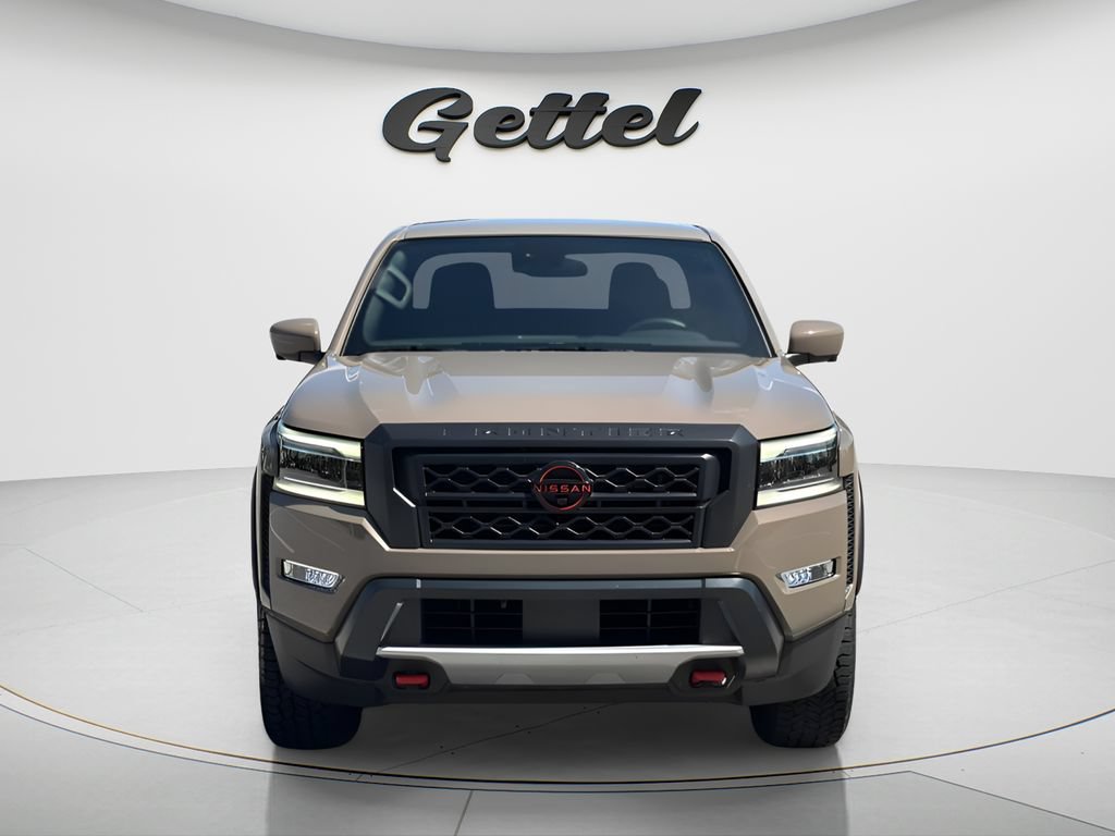 Used 2022 Nissan Frontier Pro-X RWD image 2
