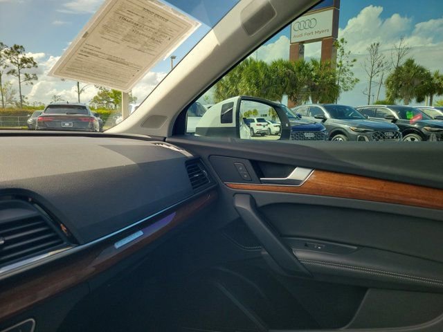 Certified 2023 Audi Q5 2.0T Premium Plus w/ Premium Plus Package image 29
