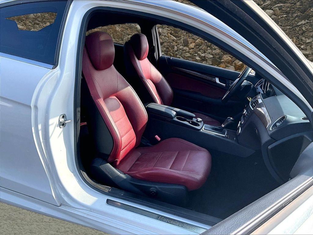 Used 2015 Mercedes-Benz C 250 Coupe image 7