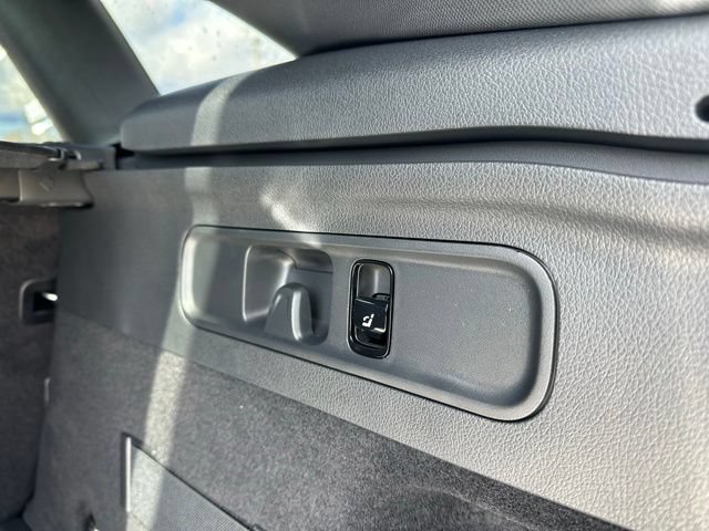 New 2026 Mercedes-Benz GLC 300 4MATIC image 35