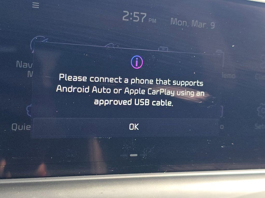 Used 2025 Kia Seltos EX image 4