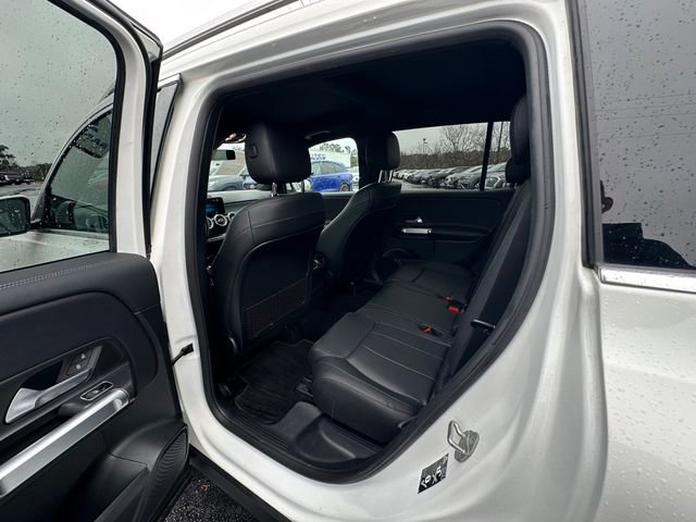 Used 2021 Mercedes-Benz GLB 250 4MATIC image 18