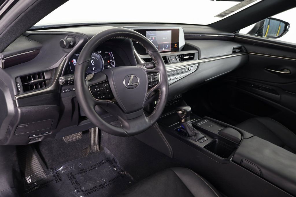 Used 2021 Lexus ES 300h w/ Premium Package FWD image 7