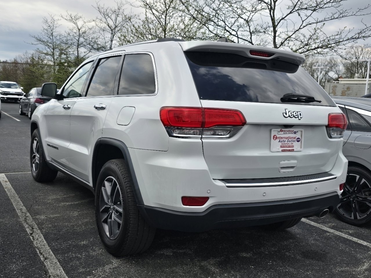 Used 2018 Jeep Grand Cherokee Limited image 5