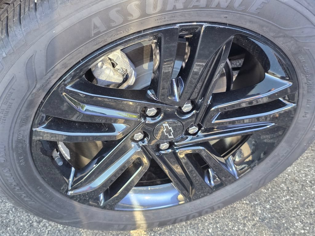 Used 2025 Chevrolet Trax ACTIV w/ Driver Confidence Package FWD image 8