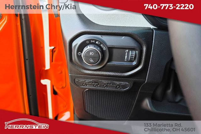 New 2026 Jeep Gladiator Sport AWD/4WD image 17