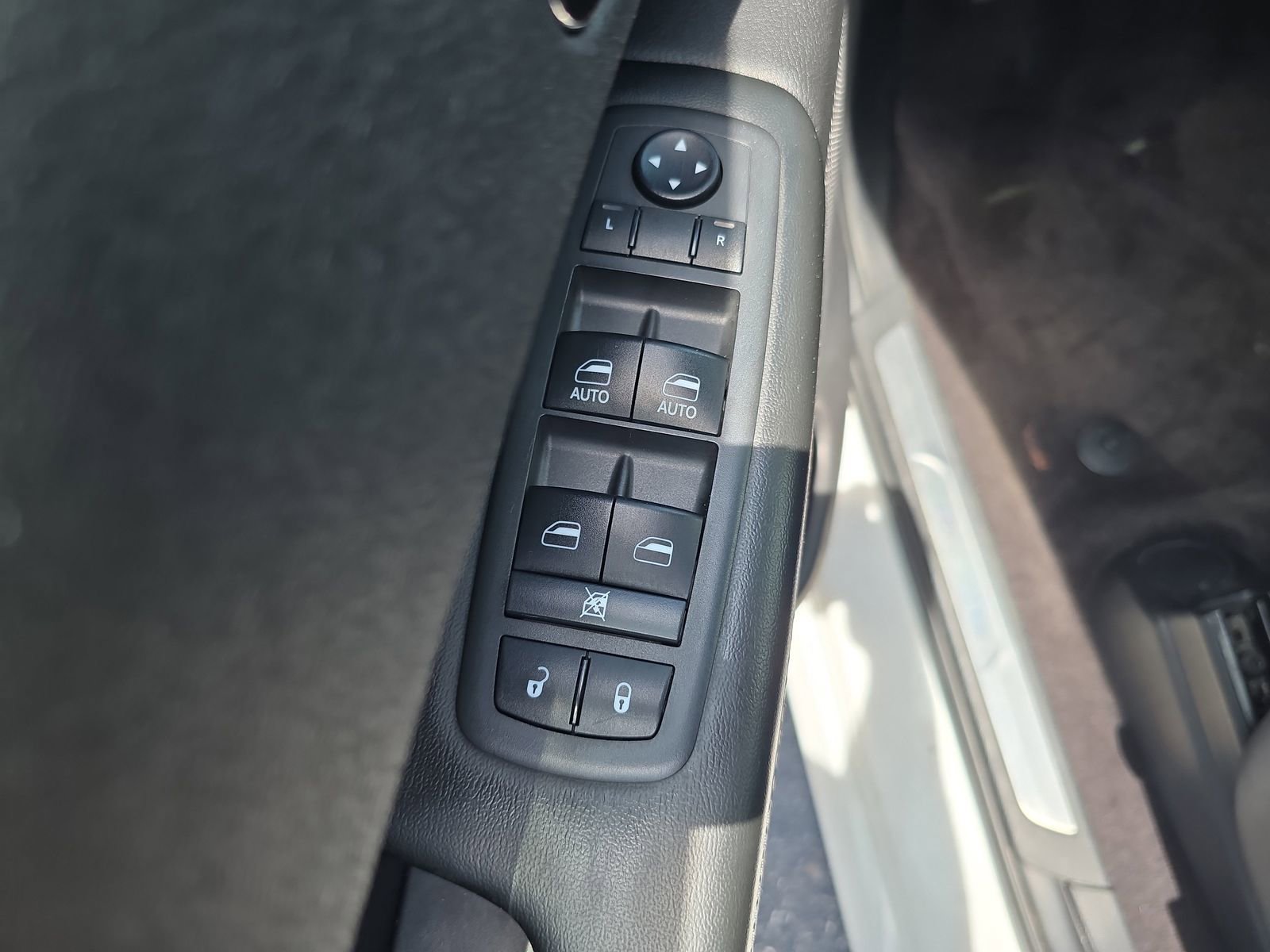 Used 2019 Dodge Durango GT RWD image 14