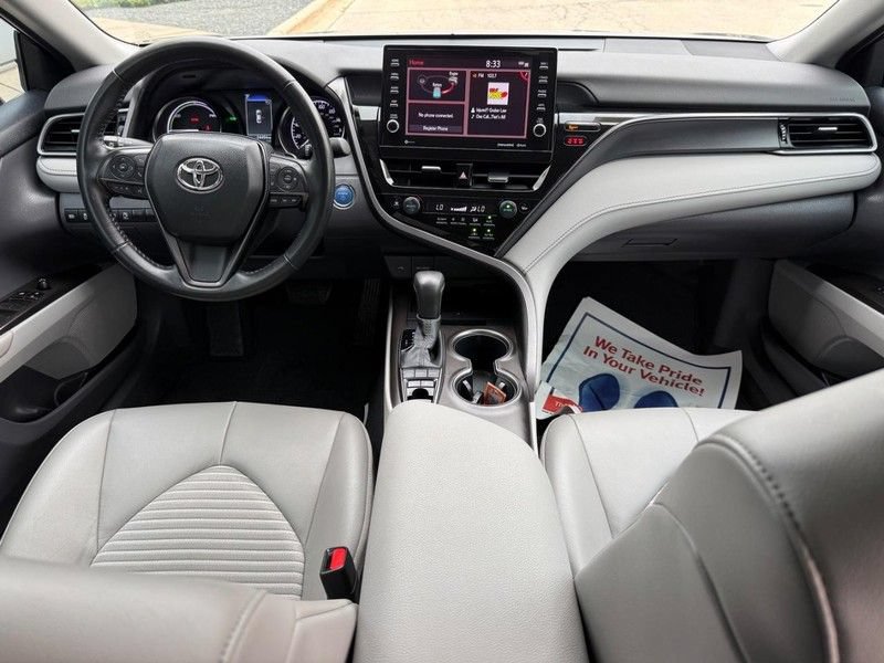 Used 2023 Toyota Camry SE w/ Audio Upgrade Package FWD image 13