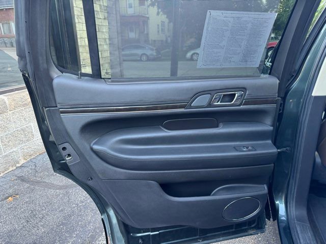 Used 2015 Lincoln MKT AWD w/ Equipment Group 201A image 20