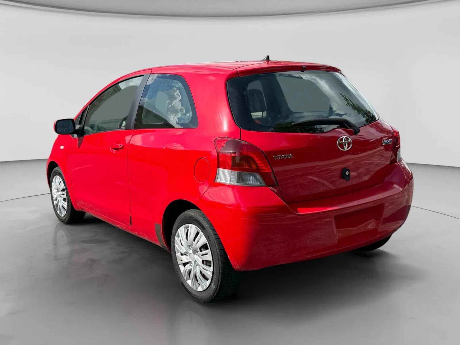 Used 2011 Toyota Yaris 2-Door Hatchback w/ PWR Pkg w/Steel Wheels FWD image 3