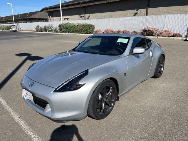 Used 2011 Nissan 370Z Coupe w/ Sport Pkg RWD image 1