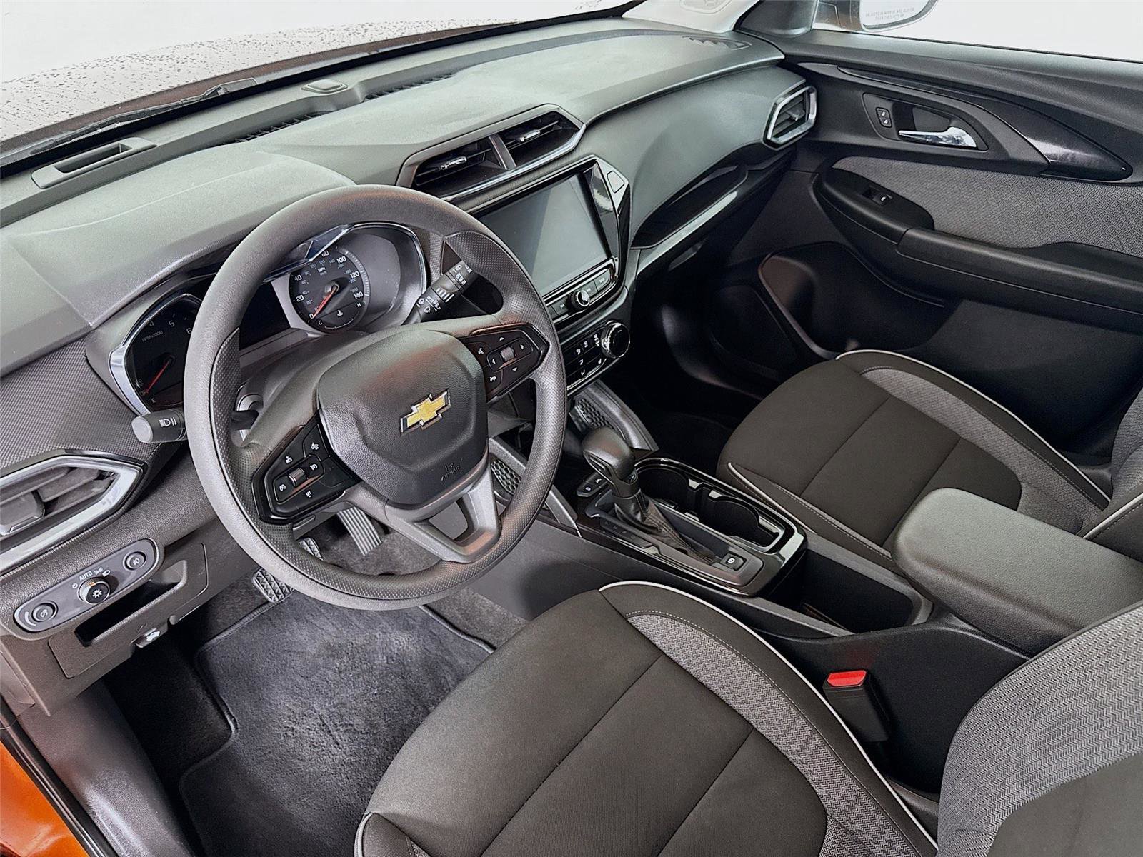 Used 2023 Chevrolet TrailBlazer LT w/ Convenience Package image 10