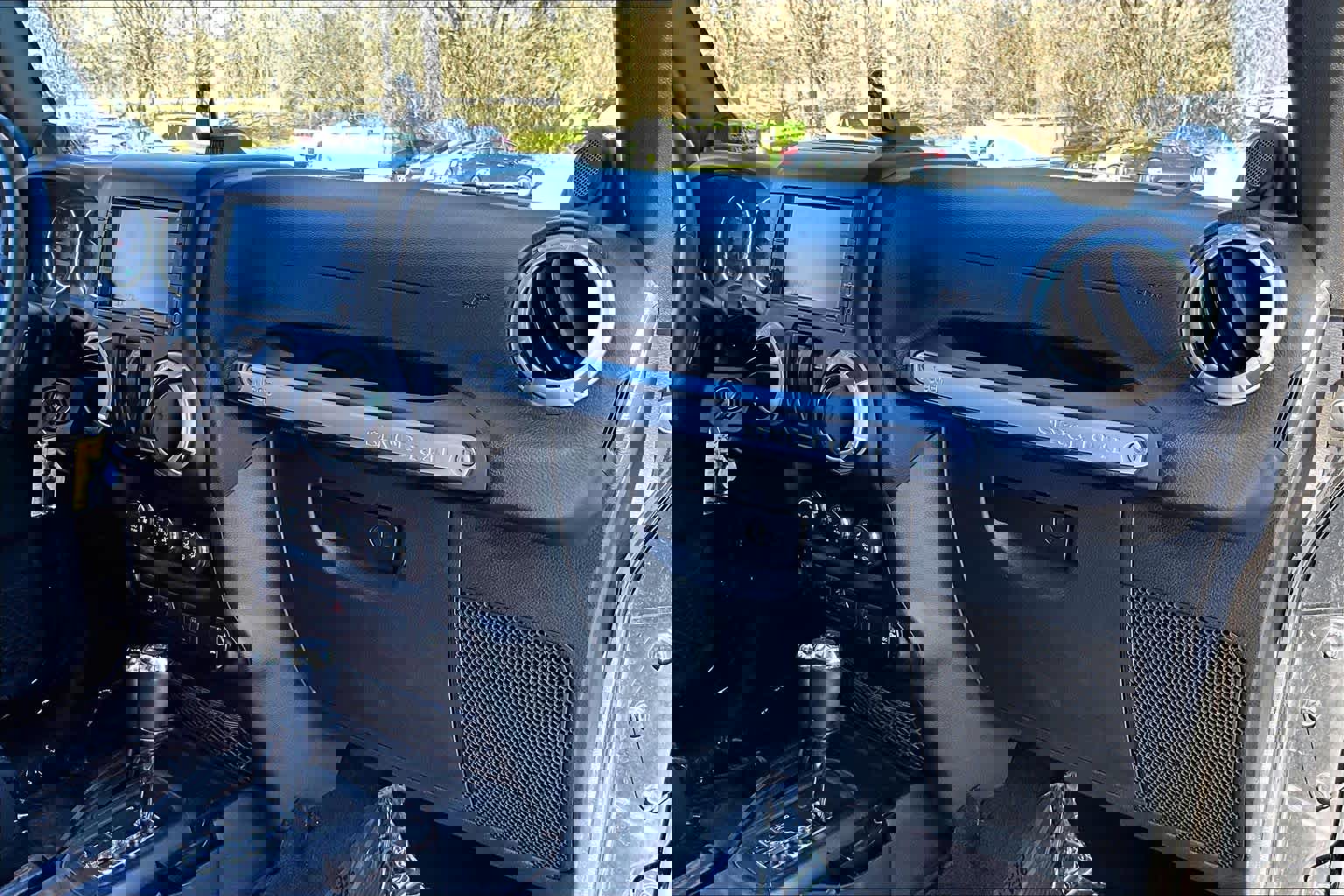 Used 2014 Jeep Wrangler Sahara w/ Dual Top Group image 18