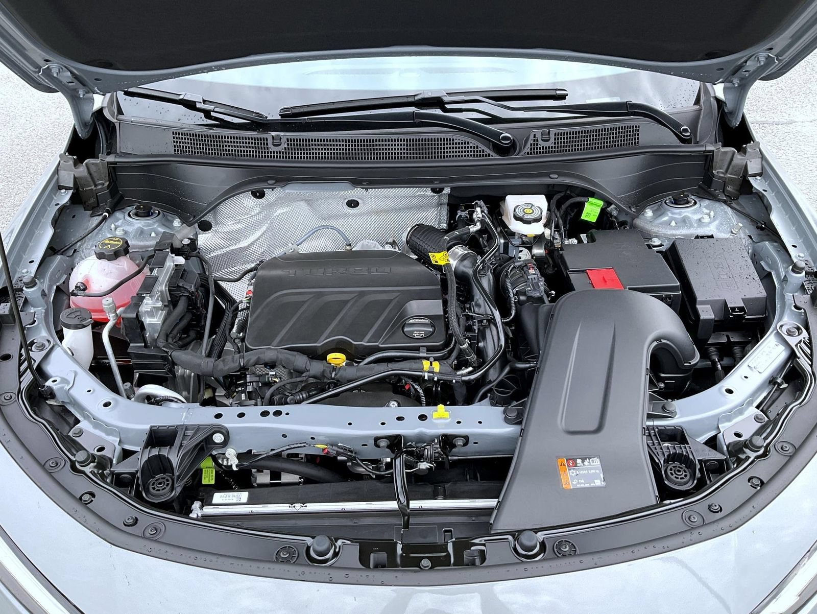 New 2026 Buick Envista Sport Touring w/ Convenience I Package FWD image 24