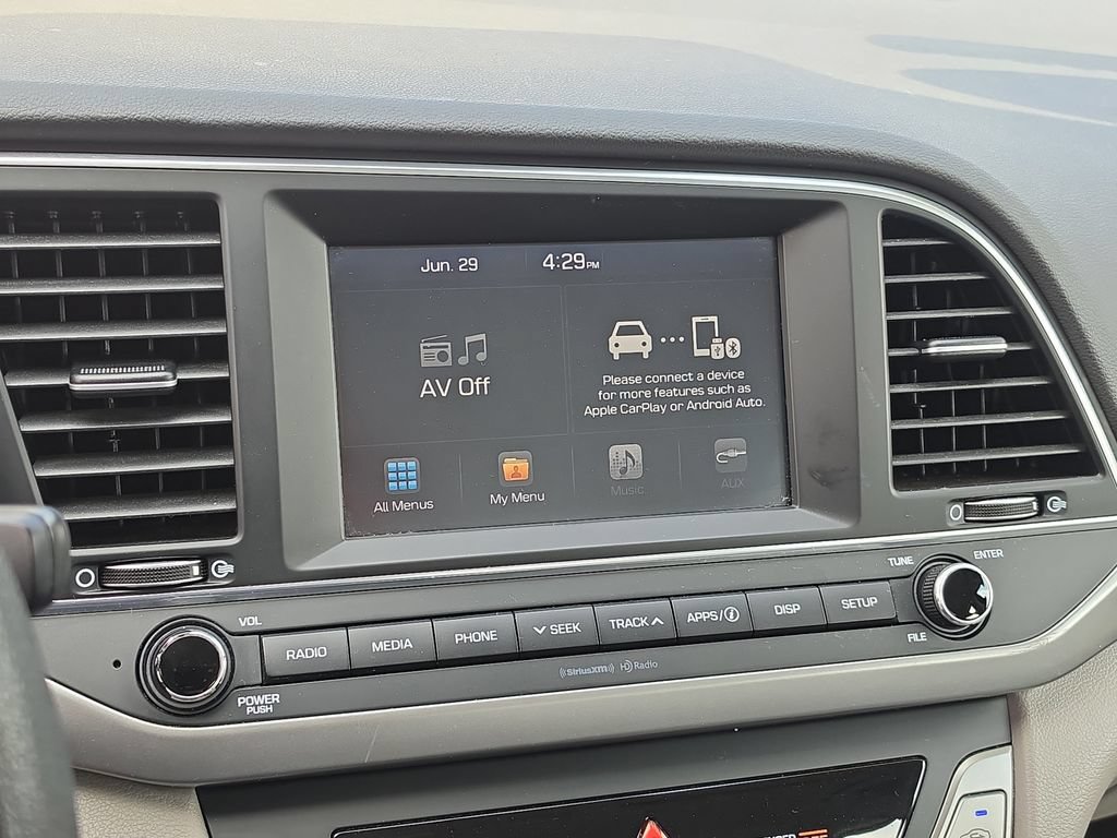 Used 2017 Hyundai Elantra SE FWD image 22