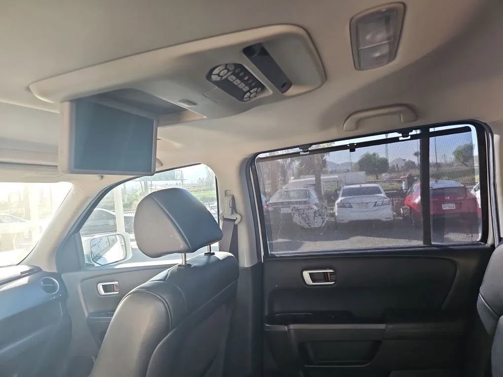 Used 2013 Honda Pilot Touring image 16