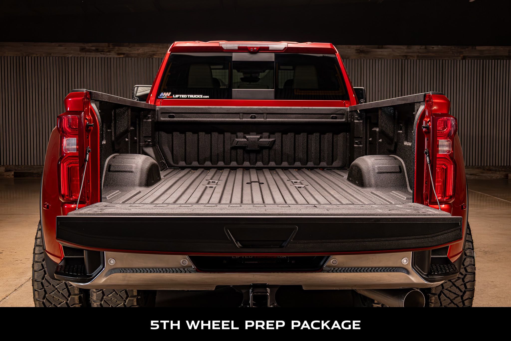 Used 2026 Chevrolet Silverado 3500 LTZ w/ LTZ Convenience Package image 9