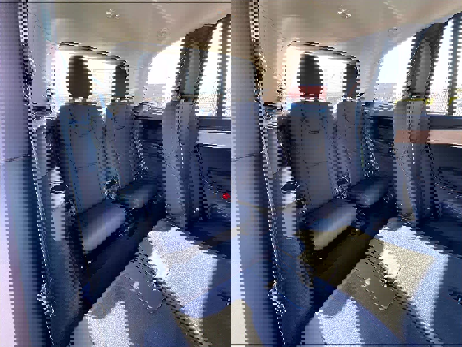 Used 2025 Volvo XC90 B5 Core w/ Protection Package Premier image 31