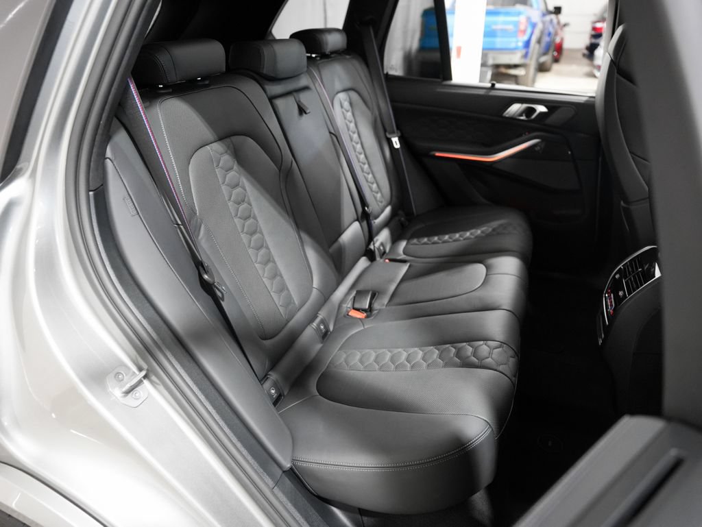 Used 2022 BMW X5 M w/ Competition Package 2 AWD/4WD image 33