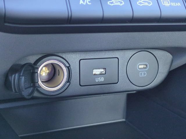 New 2026 Hyundai Elantra SE FWD image 19