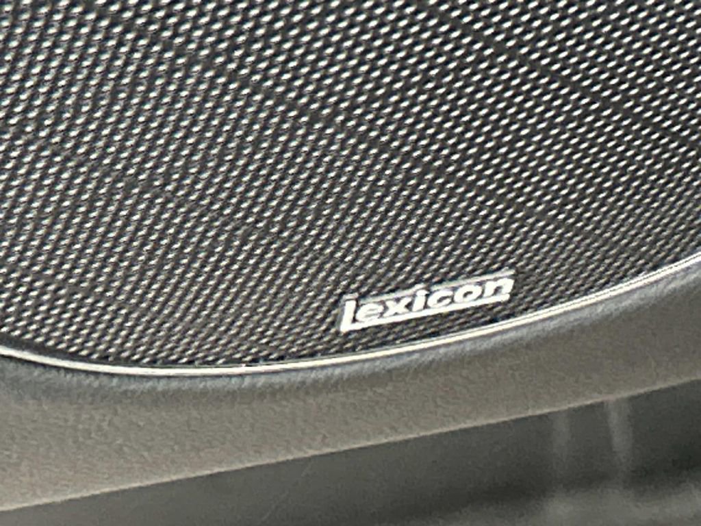 Used 2023 Genesis GV70 3.5T Sport w/ Sport Advanced Package image 21