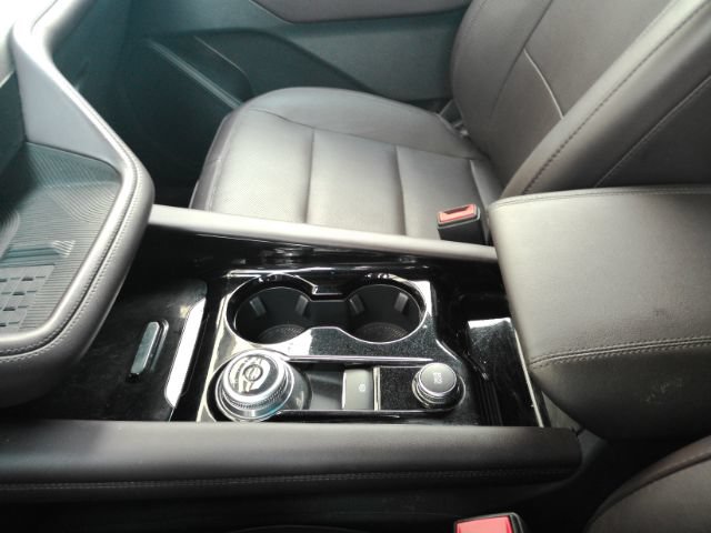 Used 2025 Ford Explorer Platinum w/ LUX Leather Package AWD/4WD image 44