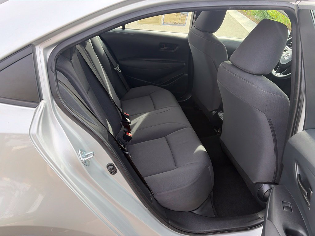 Used 2025 Toyota Corolla LE FWD image 15