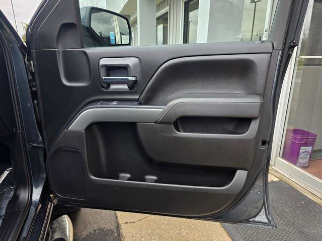 Used 2018 Chevrolet Silverado 1500 LT w/ All Star Edition AWD/4WD image 24