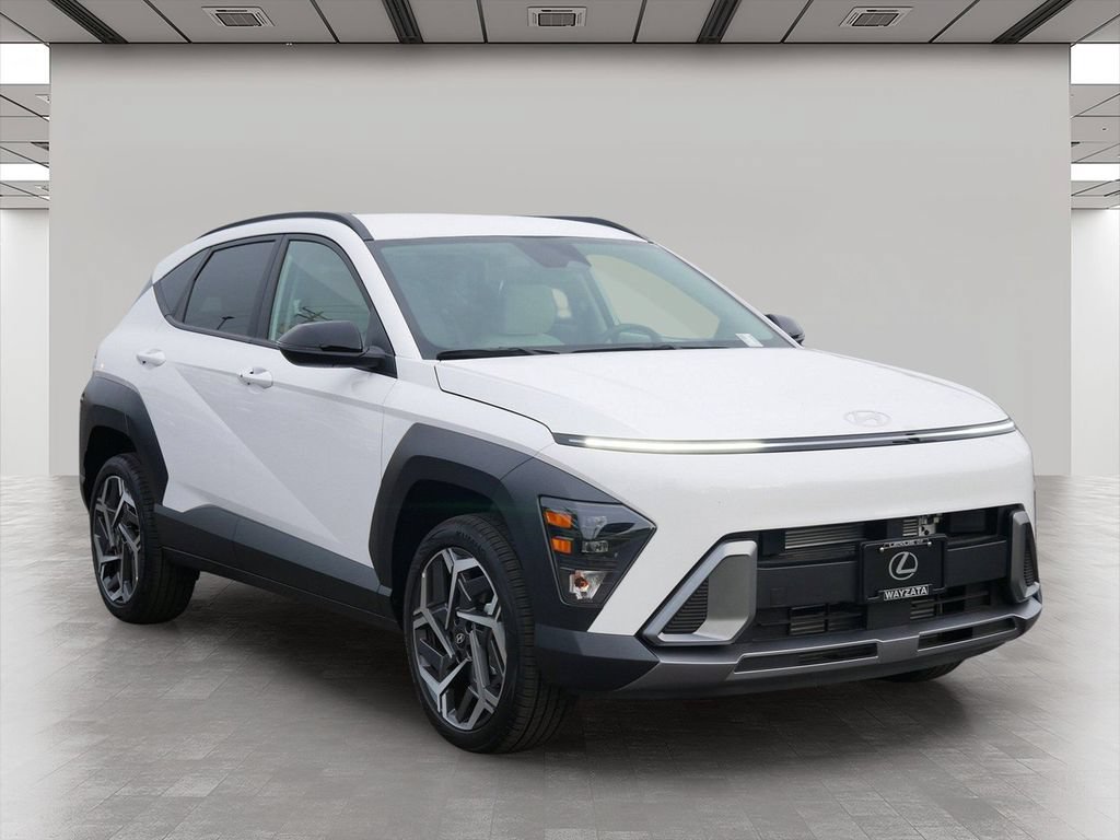 Used 2026 Hyundai Kona SEL Premium AWD/4WD image 3