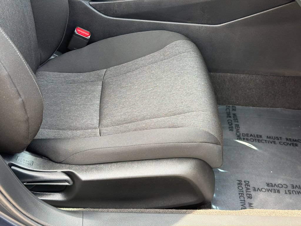 Certified 2025 Honda Accord LX image 9