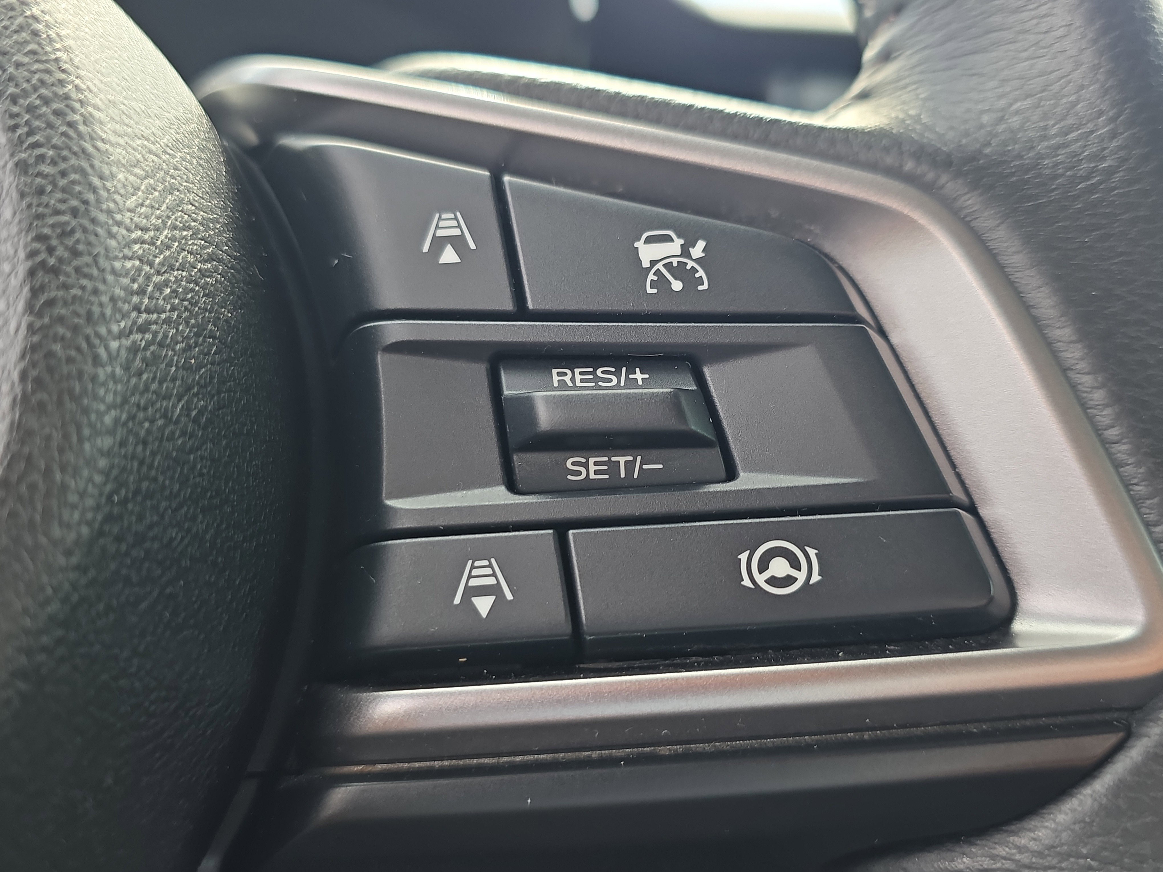 Used 2023 Subaru Outback Premium image 30