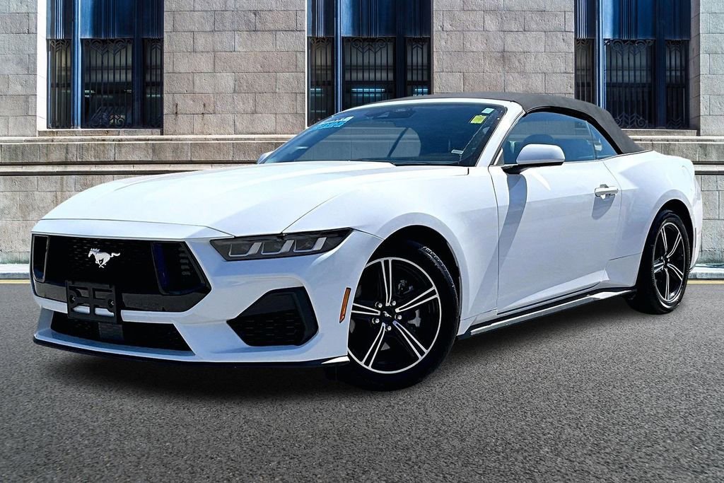 Used 2025 Ford Mustang Premium video 2