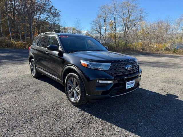 Used 2022 Ford Explorer XLT w/ Equipment Group 202A image 21