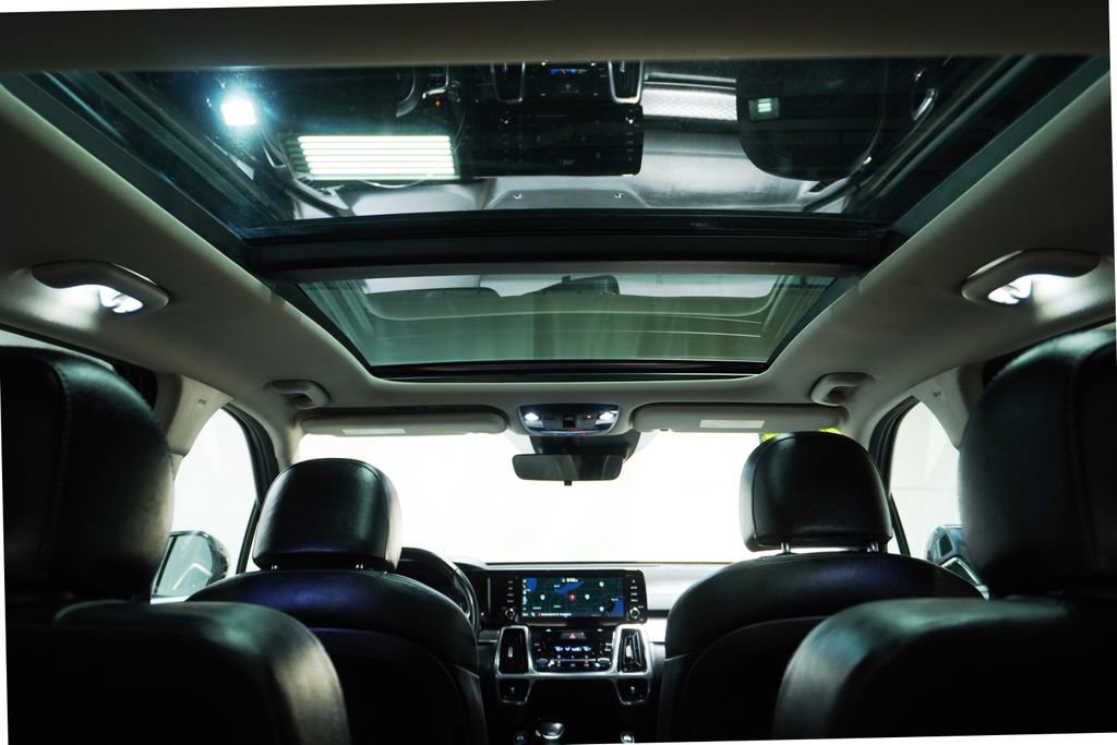 Used 2022 Kia Sorento SX image 25