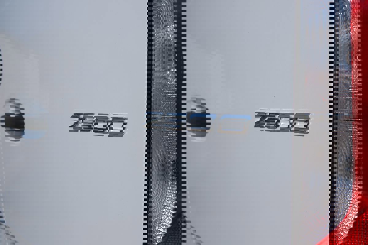 Used 2025 Mercedes-Benz Sprinter 2500 image 31