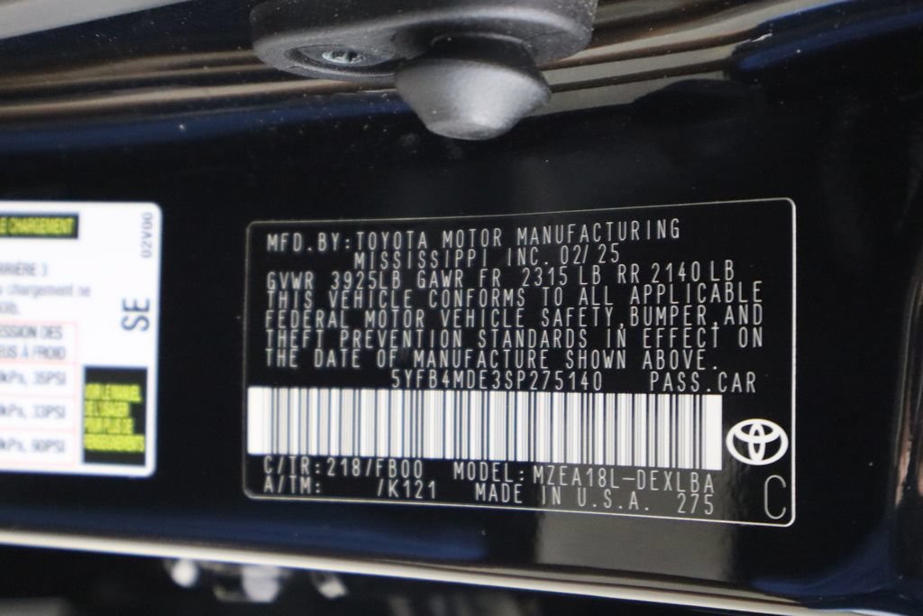 Used 2025 Toyota Corolla LE FWD image 35