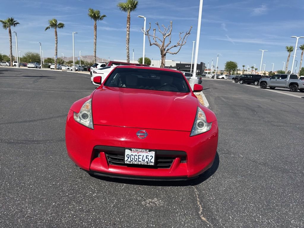 Used 2010 Nissan 370Z Touring w/ Sport Pkg image 3