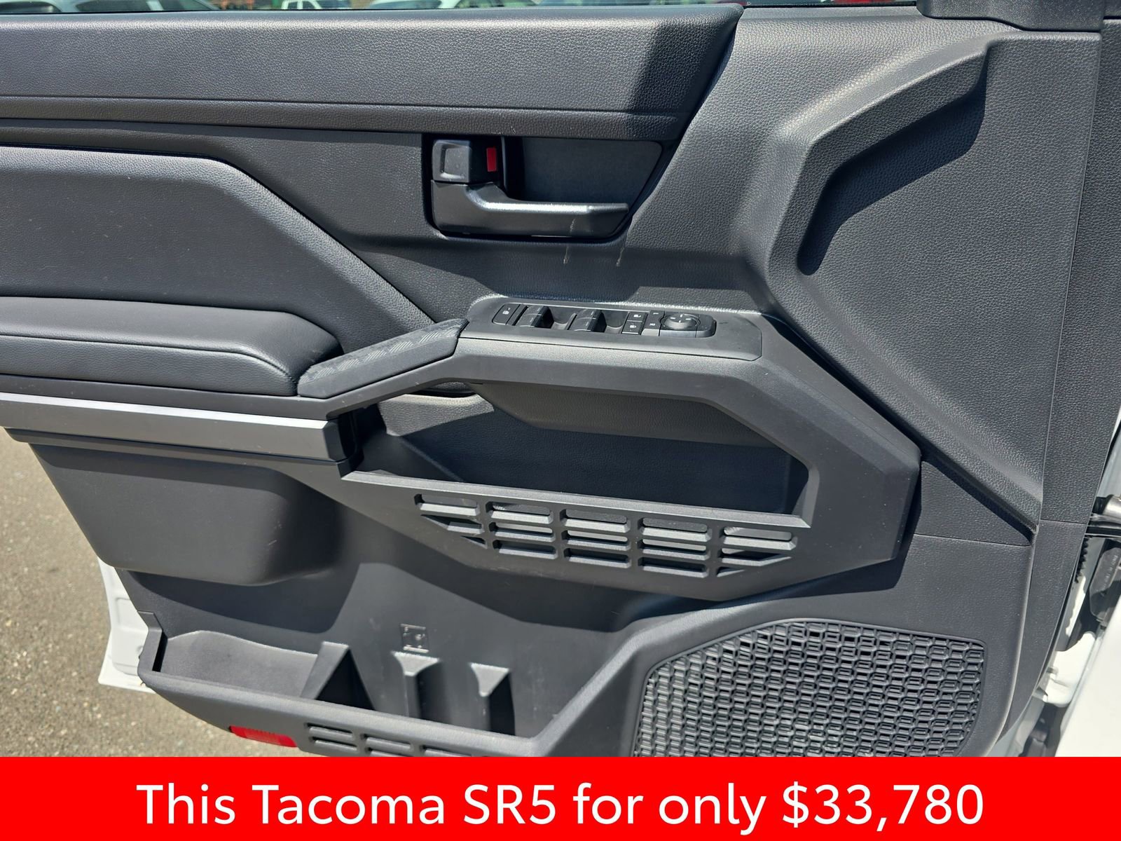 Used 2024 Toyota Tacoma SR5 RWD image 32