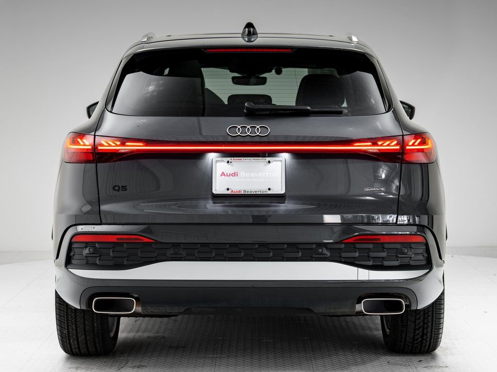 Used 2025 Audi Q5 Prestige image 32