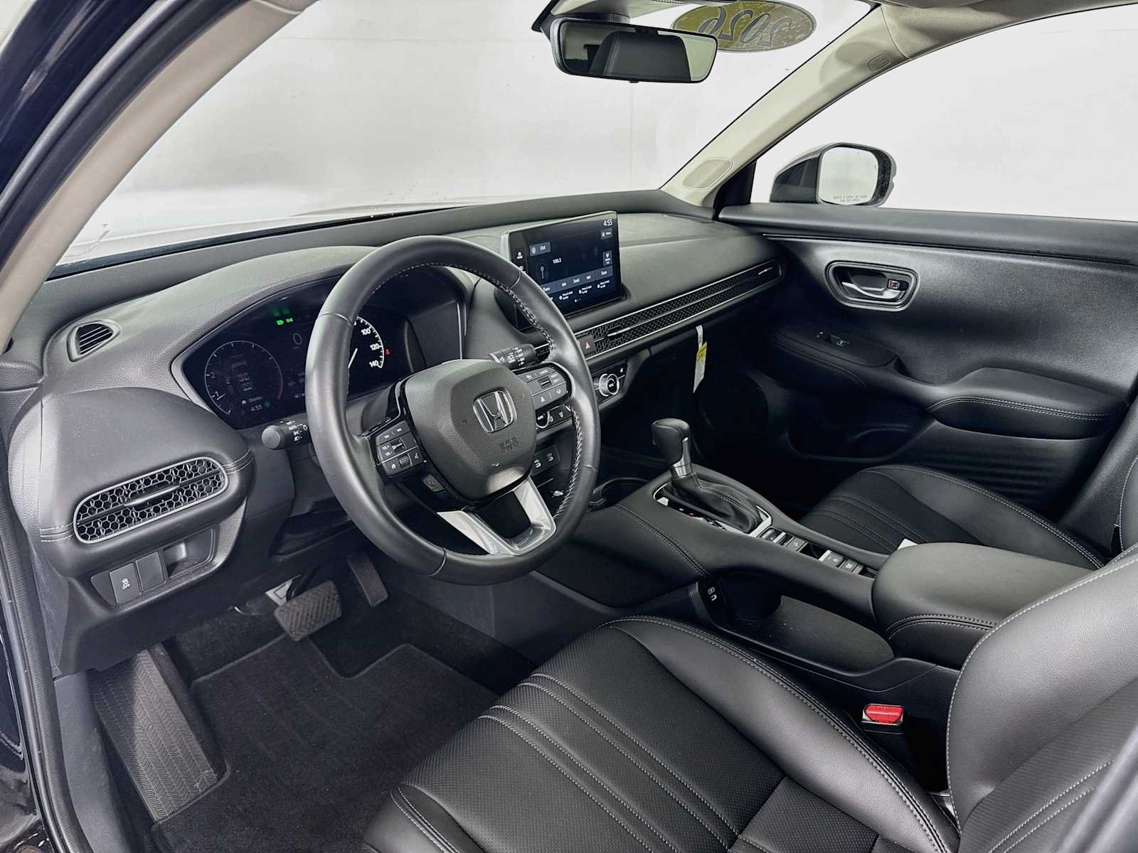 Certified 2026 Honda HR-V EX-L image 9
