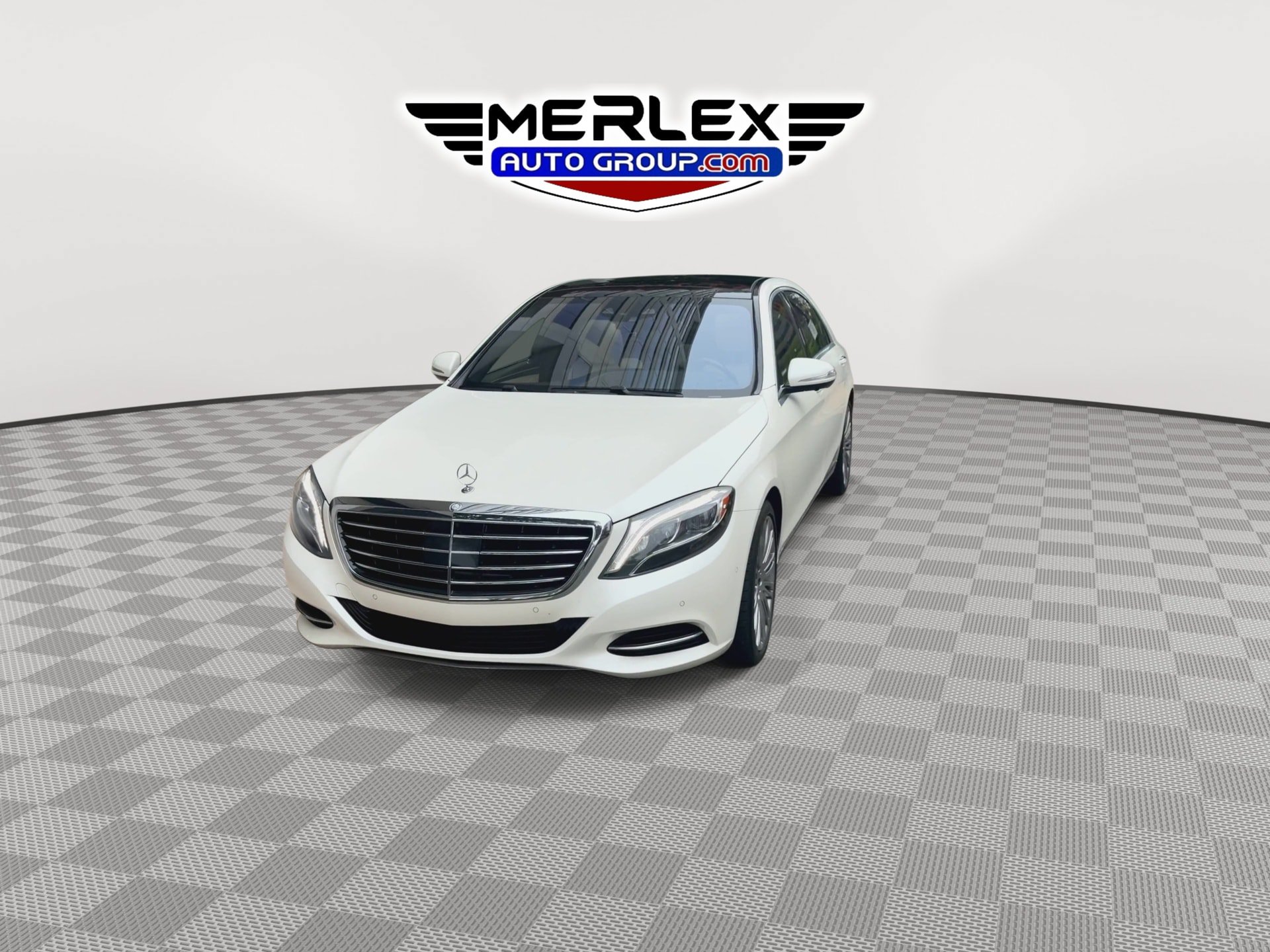 Used 2017 Mercedes-Benz S 550 Sedan image 3