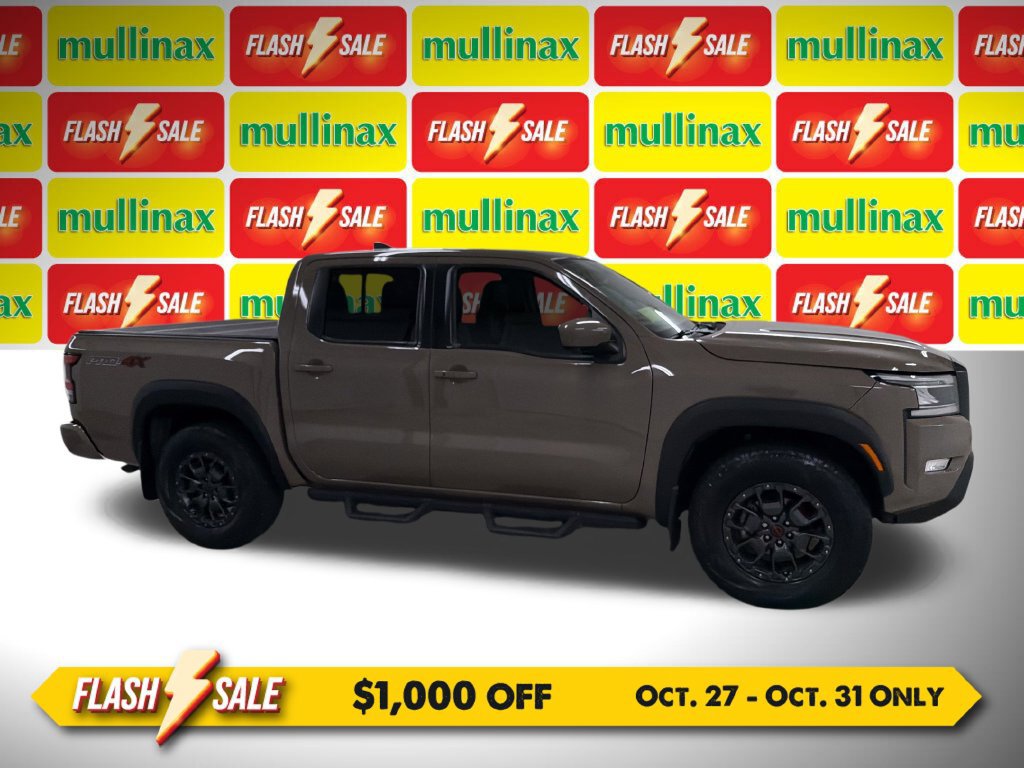 Used 2023 Nissan Frontier PRO-4X w/ Pro-4X Premium Package AWD/4WD image 2
