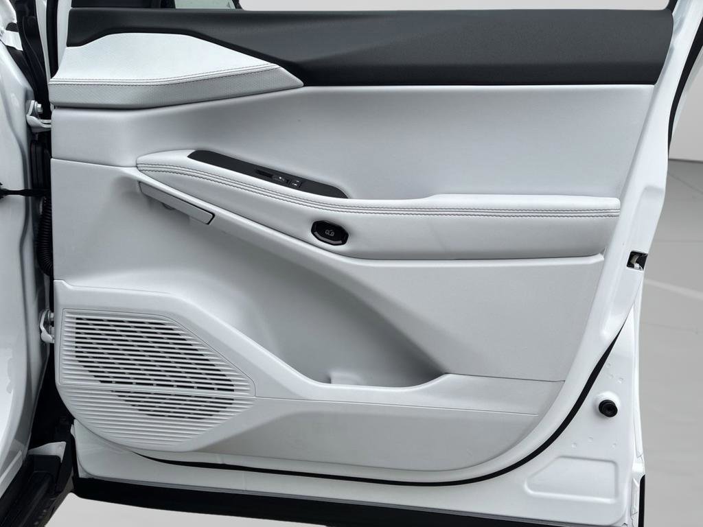 New 2026 Jeep Cherokee Limited AWD/4WD image 30