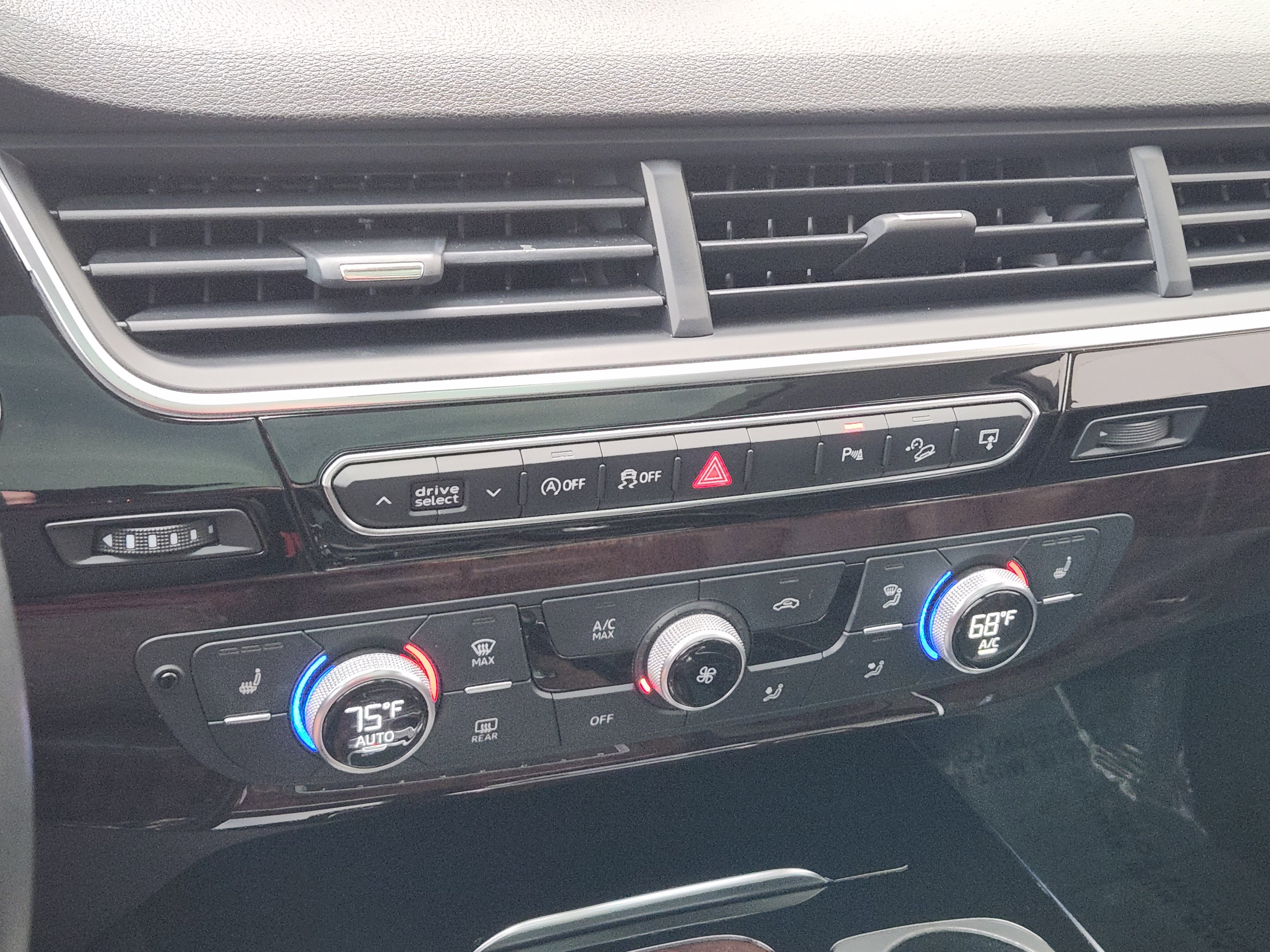 Used 2017 Audi Q7 3.0T Premium Plus image 18