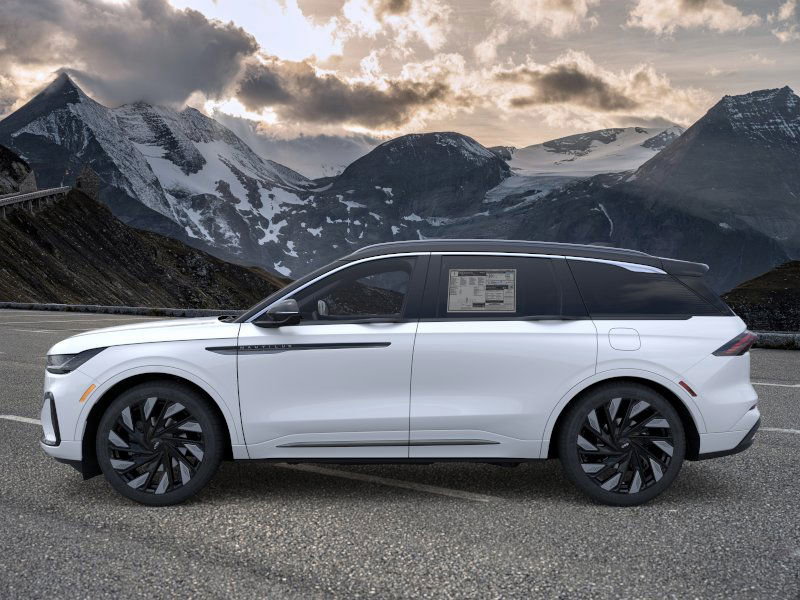 New 2026 Lincoln Nautilus Black Label w/ Jet Appearance Package image 3