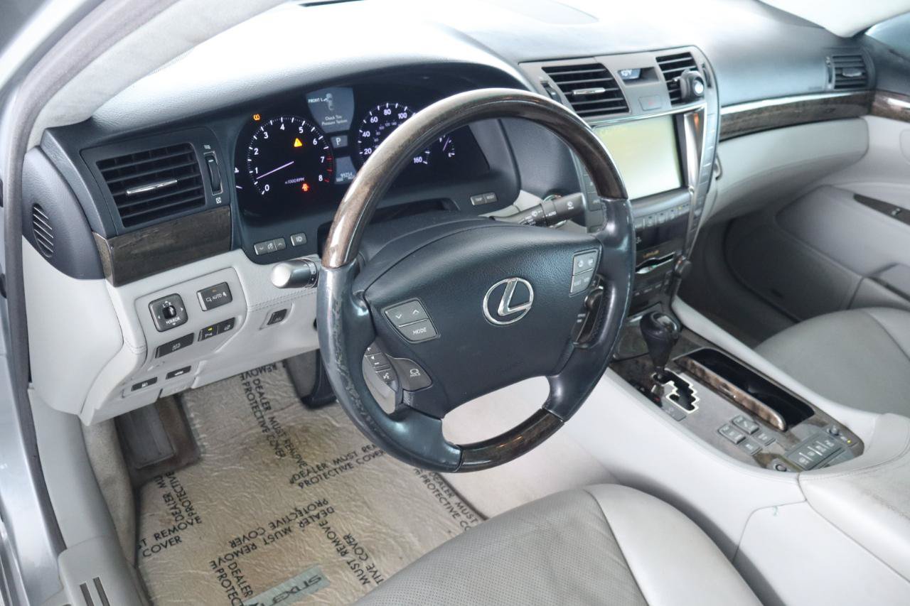 Used 2007 Lexus LS 460 L RWD image 15
