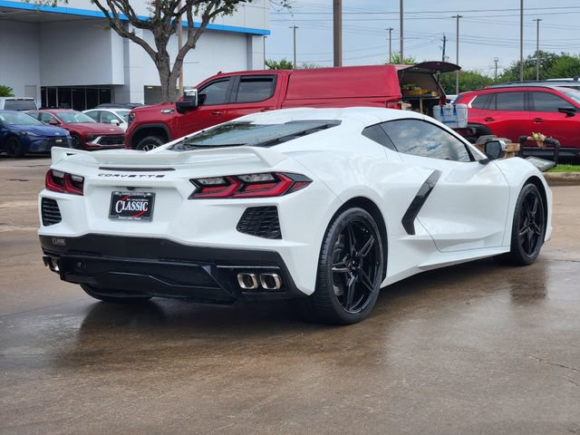 Used 2022 Chevrolet Corvette Stingray Coupe w/ Z51 Performance Package RWD image 7